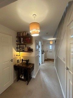 8 Killick Road, Westvale Park, Horley, Surrey